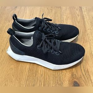 AllBirds Men’s Tree Flyers - Natural Black, Blizzard Sole - Size 9.0